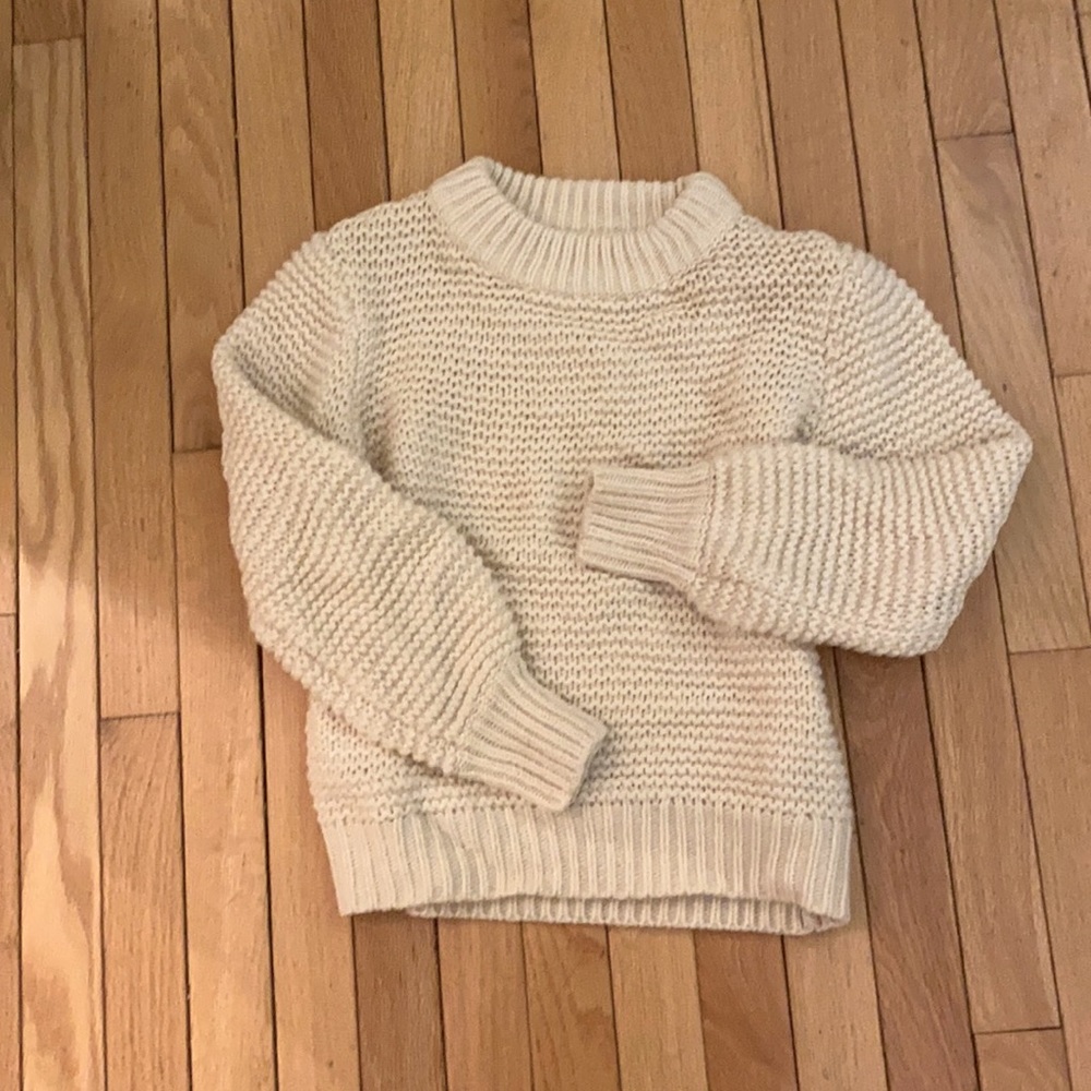 Knit sweater